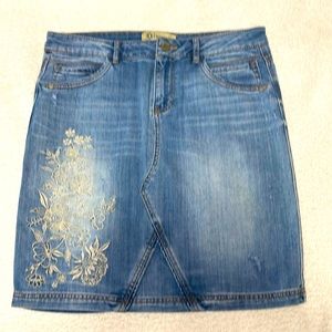 Women's Democracy Stonewashed Denim Skirt - Size 6